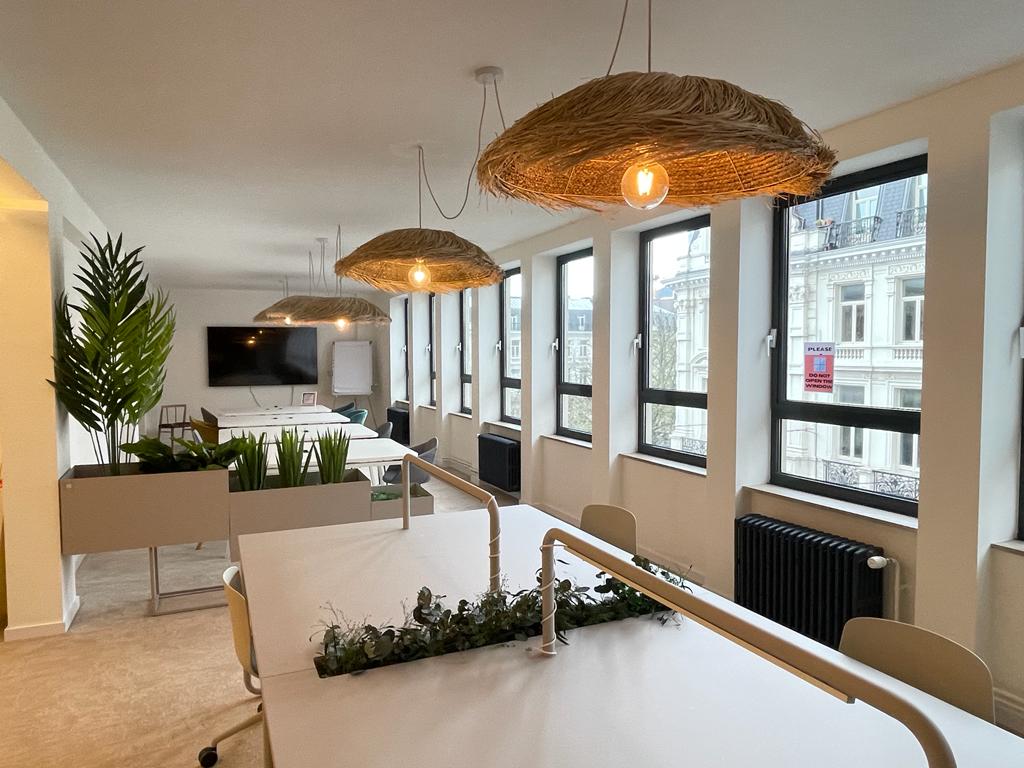 bureau-prive-equipe-burotel-15