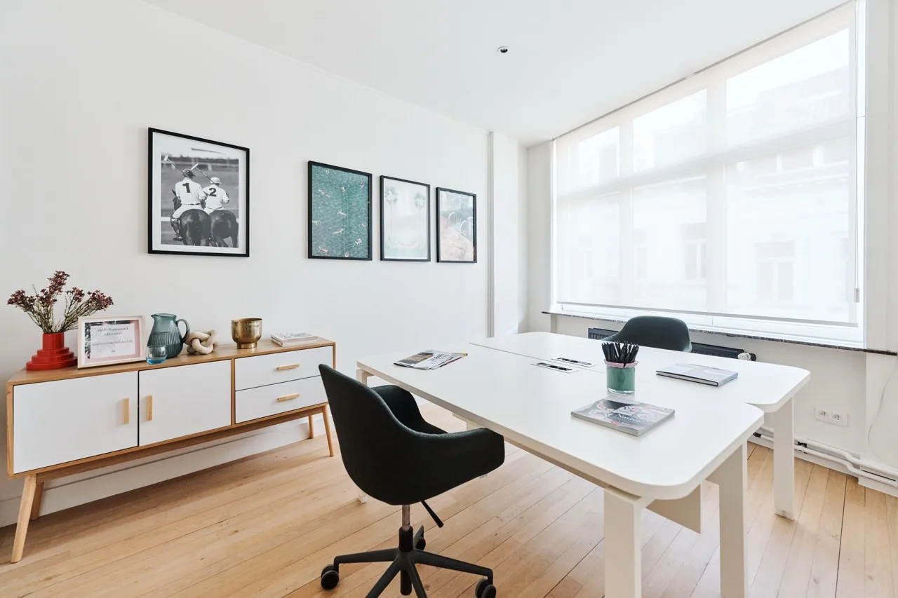 Bureau privé pour 2 personnes à Bruxelles