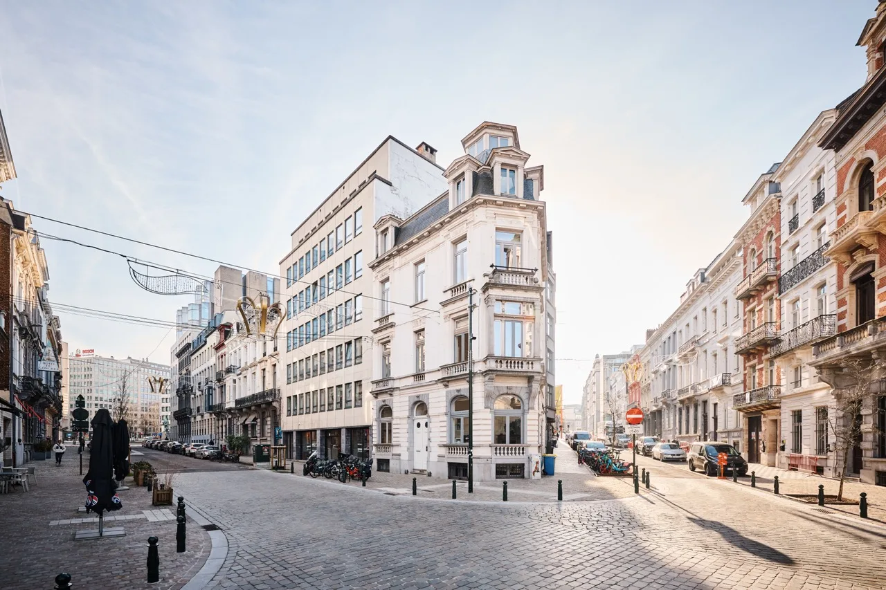 Façade extérieure Burotel à Bruxelles